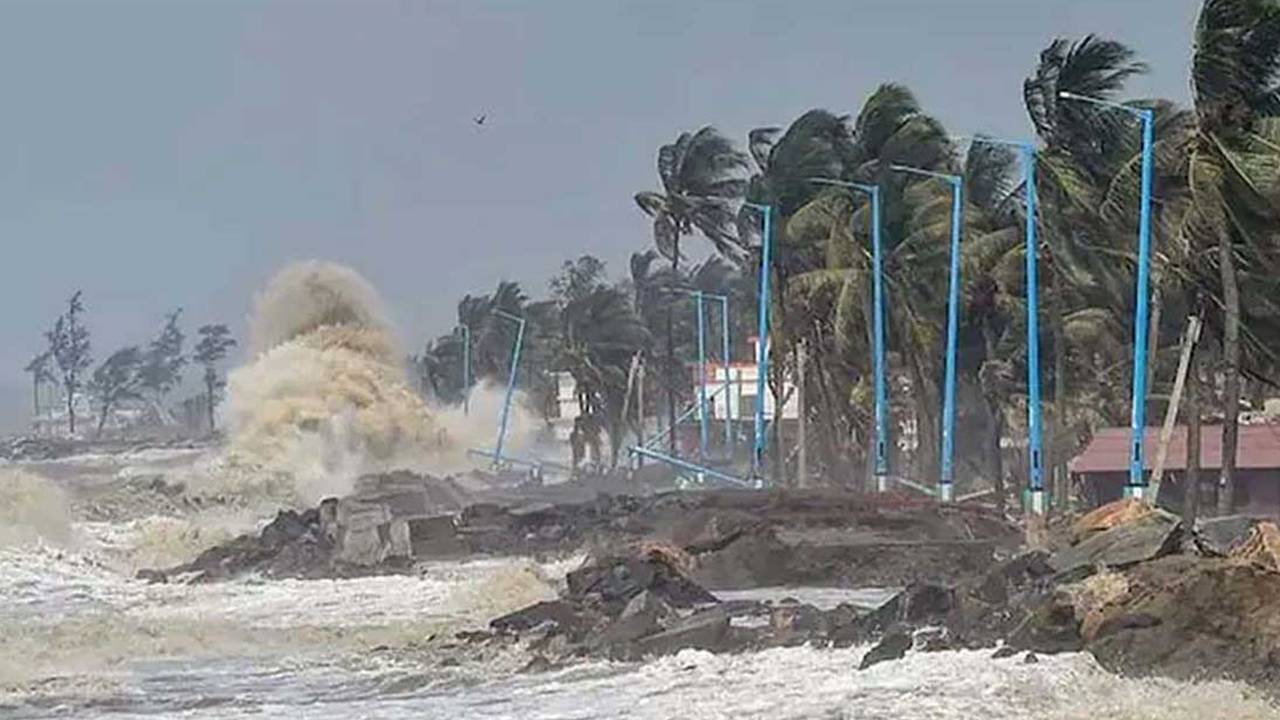অঞ্চলে ঝড়
