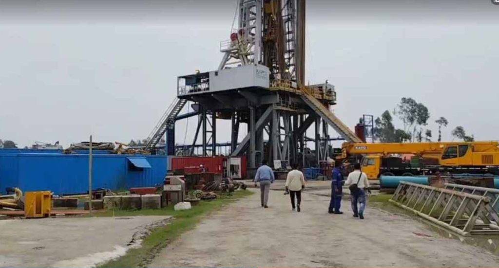 গ্যাসের সন্ধান