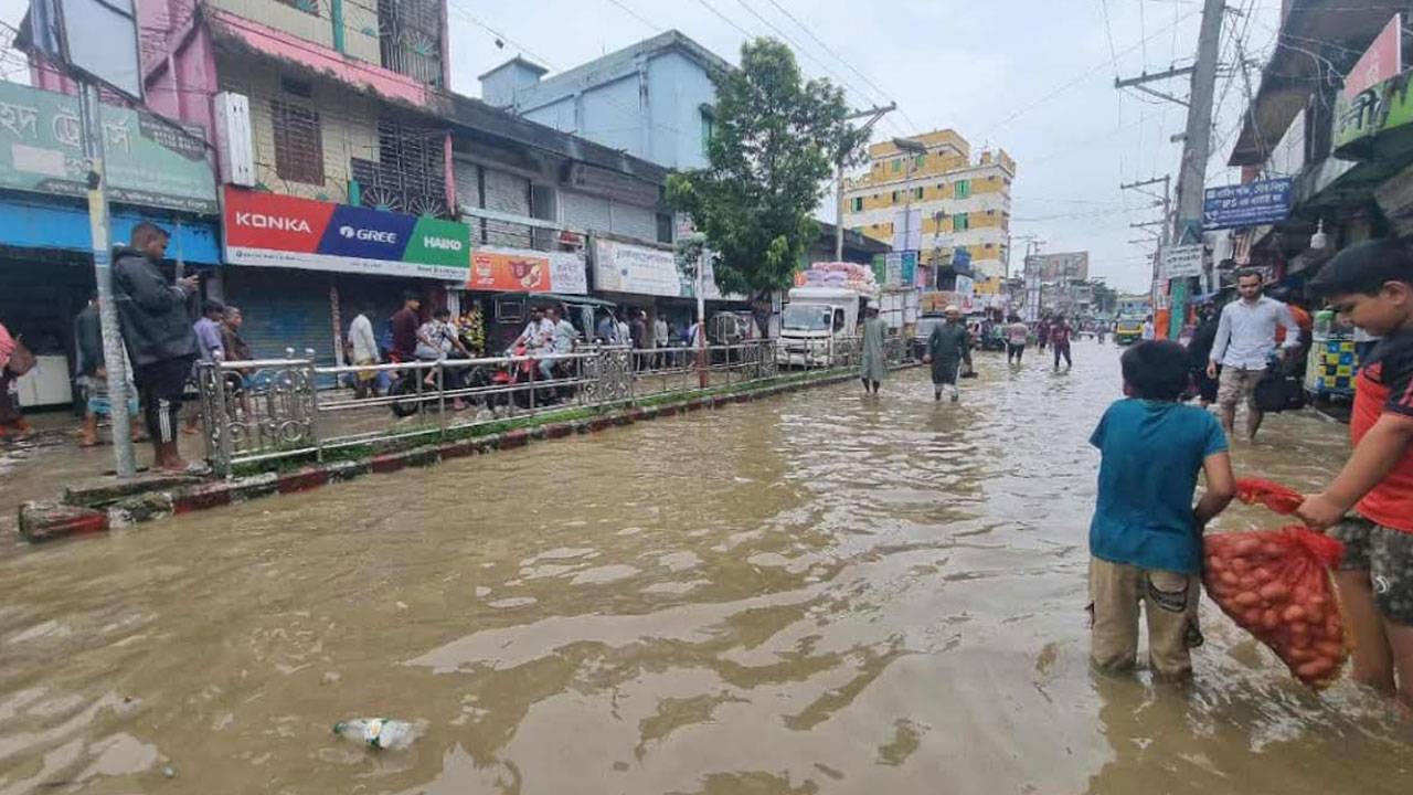 পরিস্থিতি অবনতির শঙ্কা